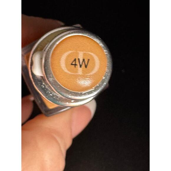 Dior Forever 4W Foundation- Travel size 20mL/0.67oz- Brand new NO box - Picture 2 of 2